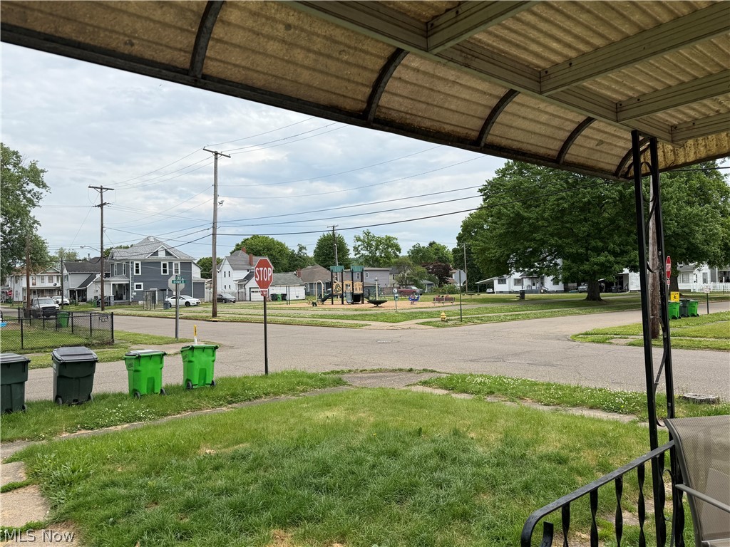 1033 Orchard Street Coshocton OH 43812