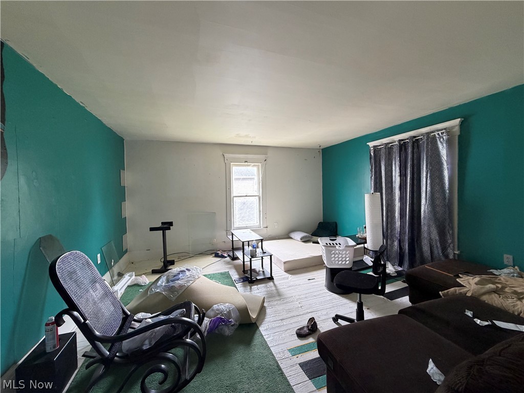 1033 Orchard Street Coshocton OH 43812