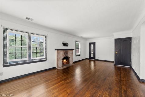 19619 Winslow Road Shaker Heights OH 44122