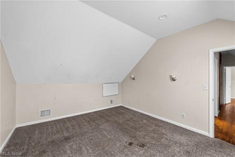 19619 Winslow Road Shaker Heights OH 44122