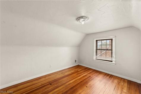 19619 Winslow Road Shaker Heights OH 44122