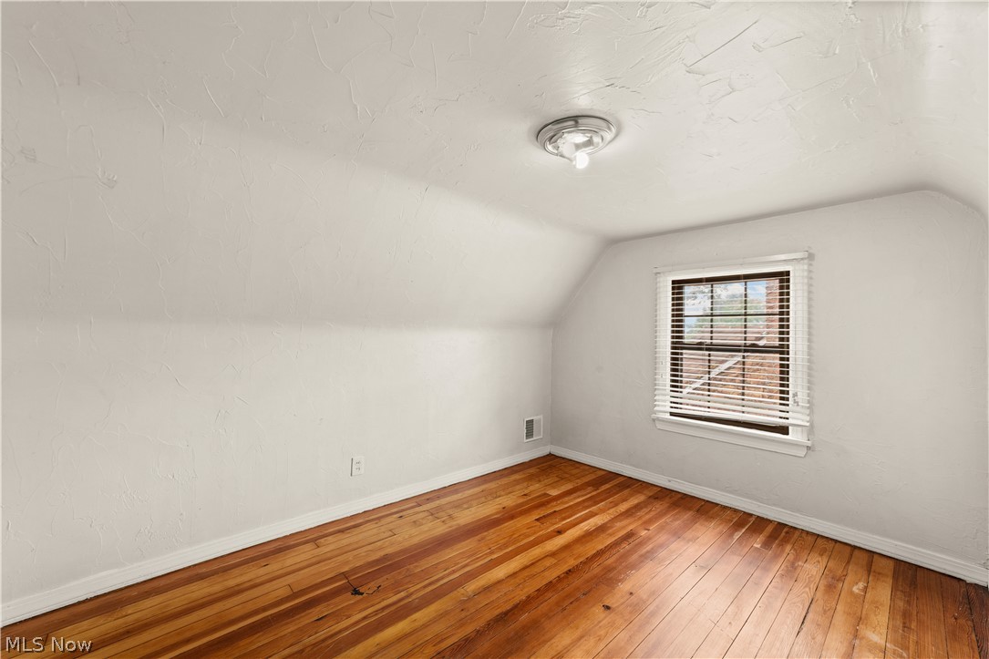 19619 Winslow Road Shaker Heights OH 44122