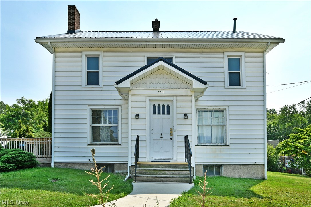 3238 Youngstown Road SE Warren OH 44484