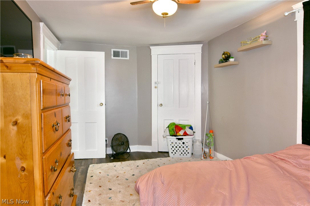3238 Youngstown Road SE Warren OH 44484