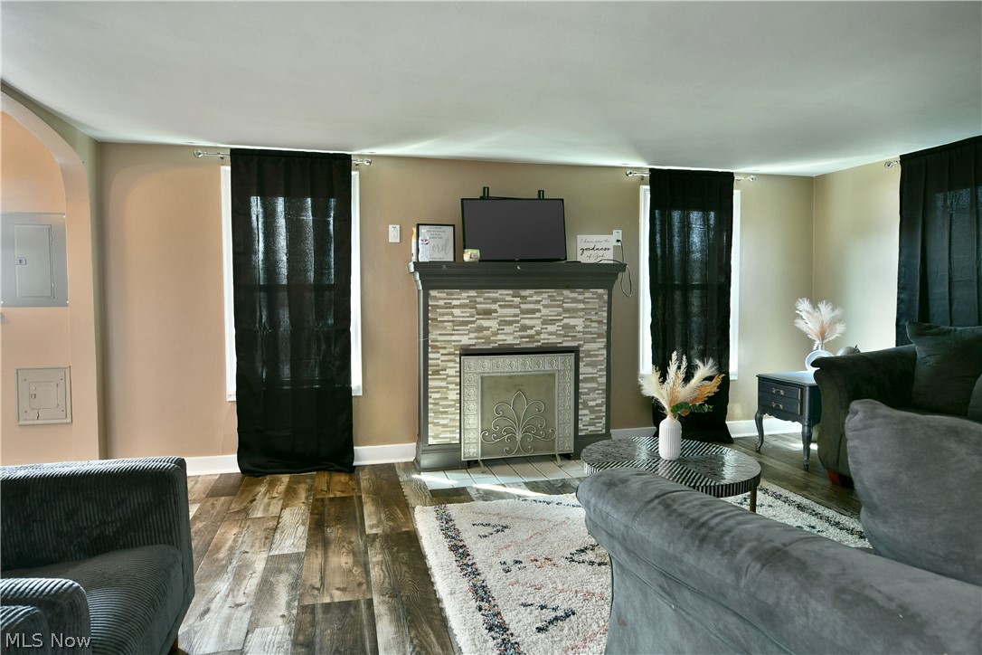 3238 Youngstown Road SE Warren OH 44484