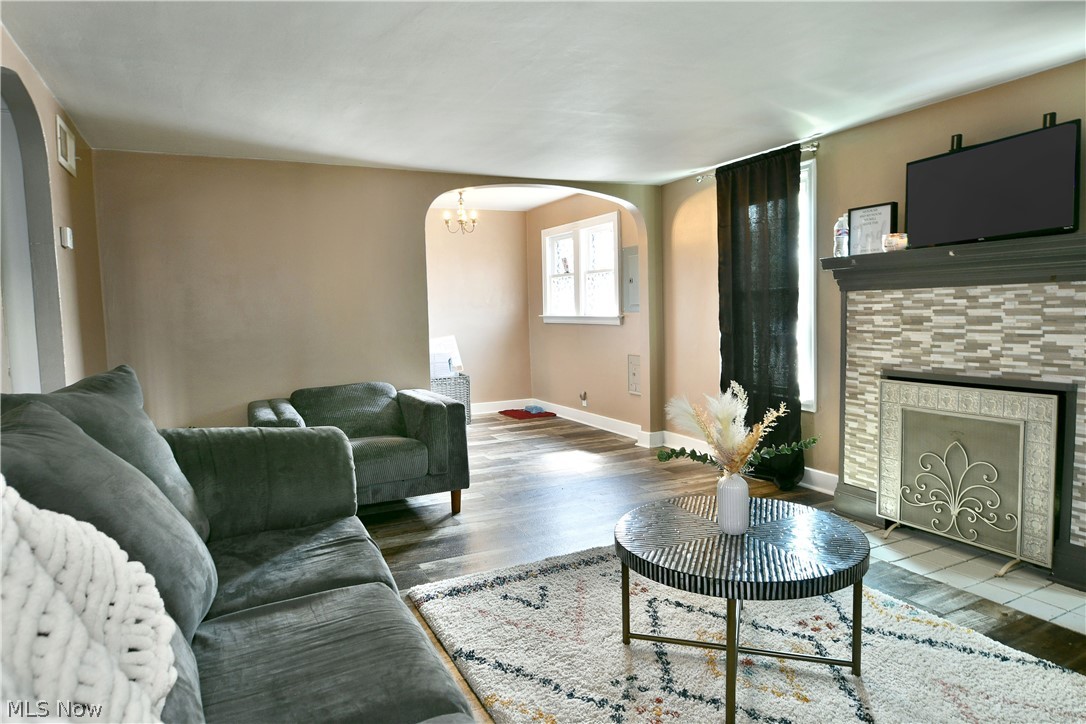 3238 Youngstown Road SE Warren OH 44484