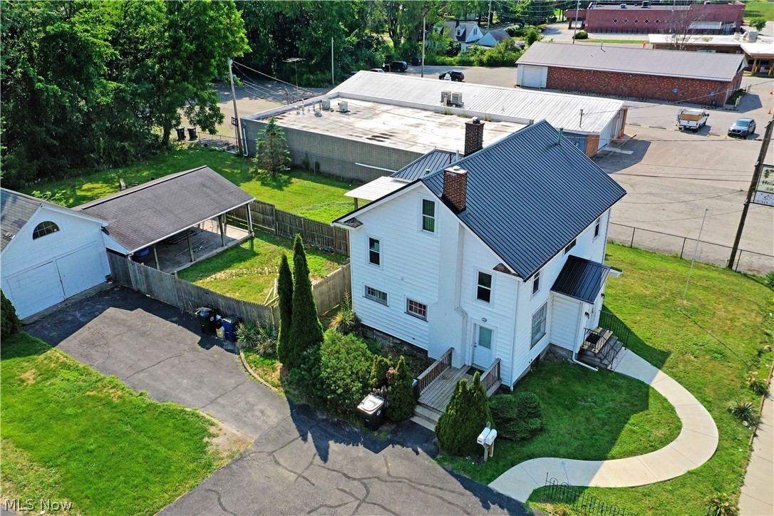 3238 Youngstown Road SE Warren OH 44484