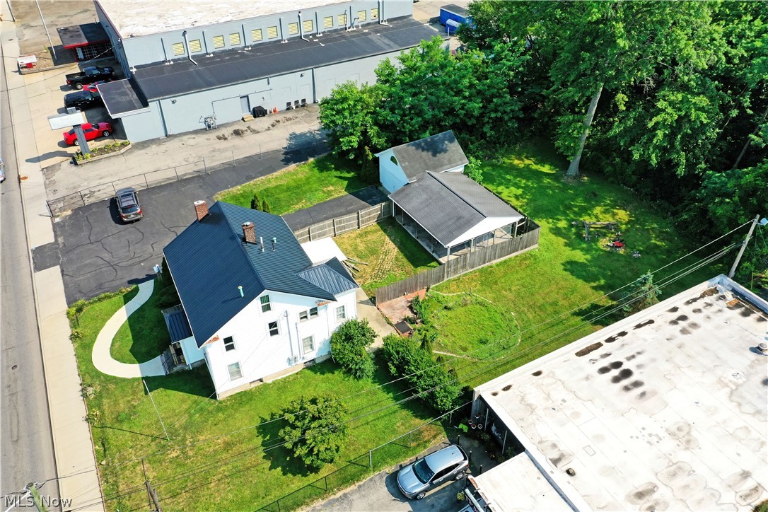 3238 Youngstown Road SE Warren OH 44484