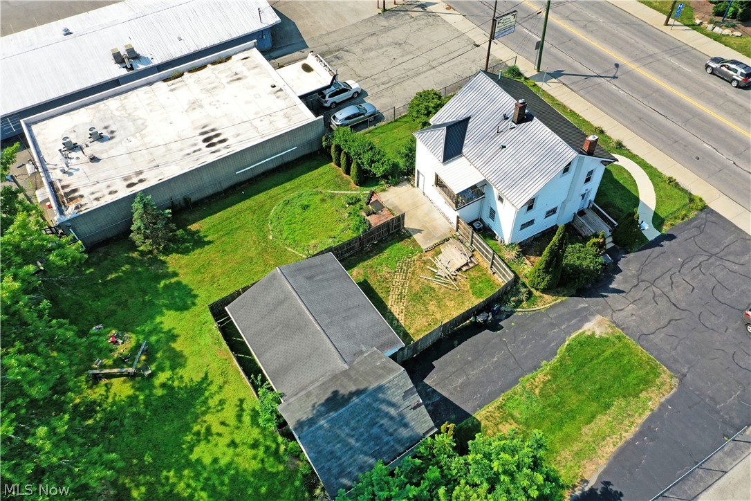 3238 Youngstown Road SE Warren OH 44484