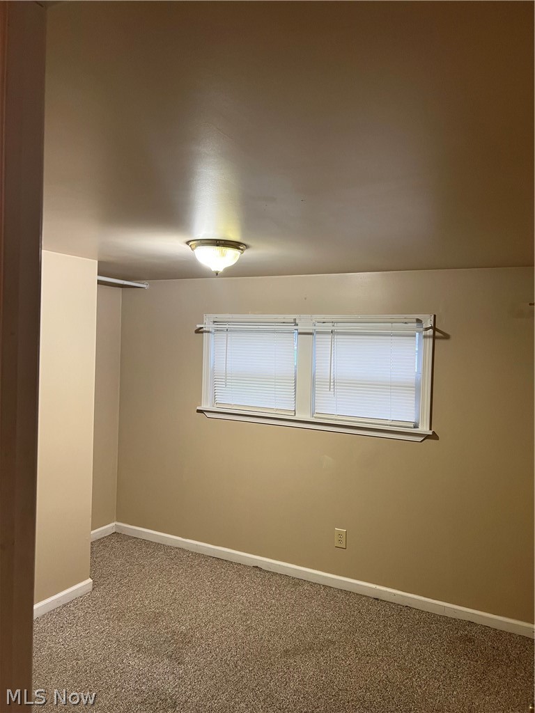 93 Deerfield Road Zanesville OH 43701