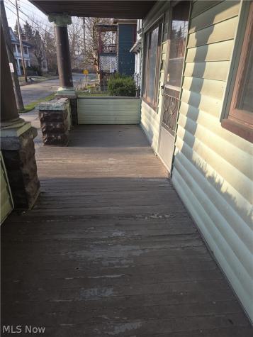 3660 E 76th Street Cleveland OH 44105