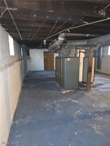 3660 E 76th Street Cleveland OH 44105