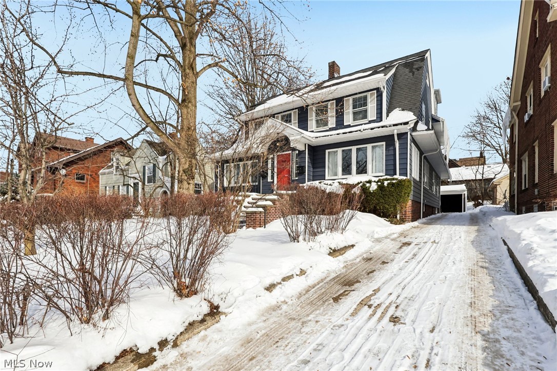2305 S Overlook Road Cleveland Heights OH 44106