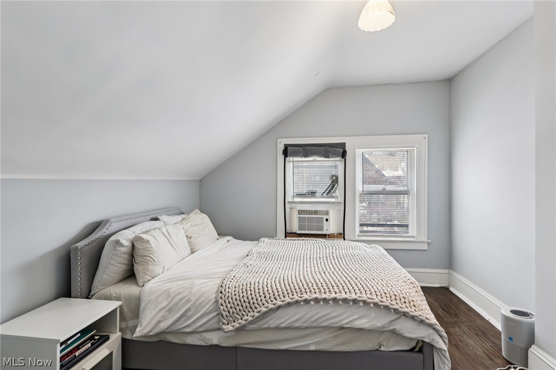 2305 S Overlook Road Cleveland Heights OH 44106