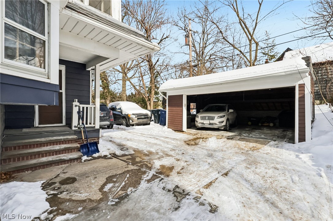 2305 S Overlook Road Cleveland Heights OH 44106