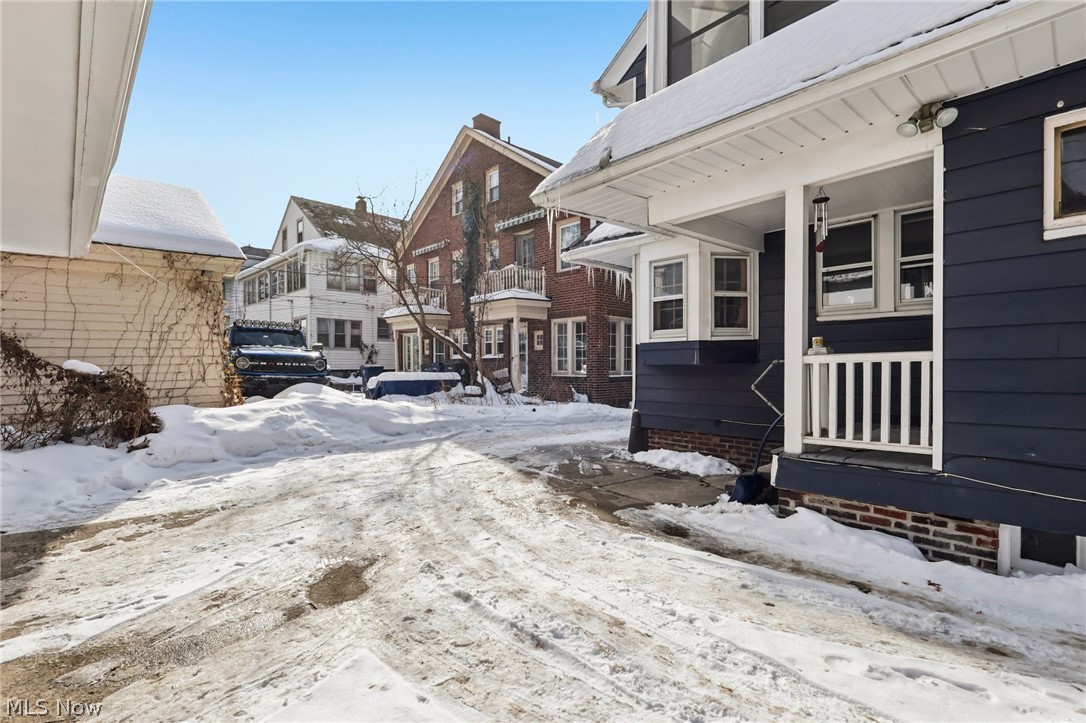 2305 S Overlook Road Cleveland Heights OH 44106