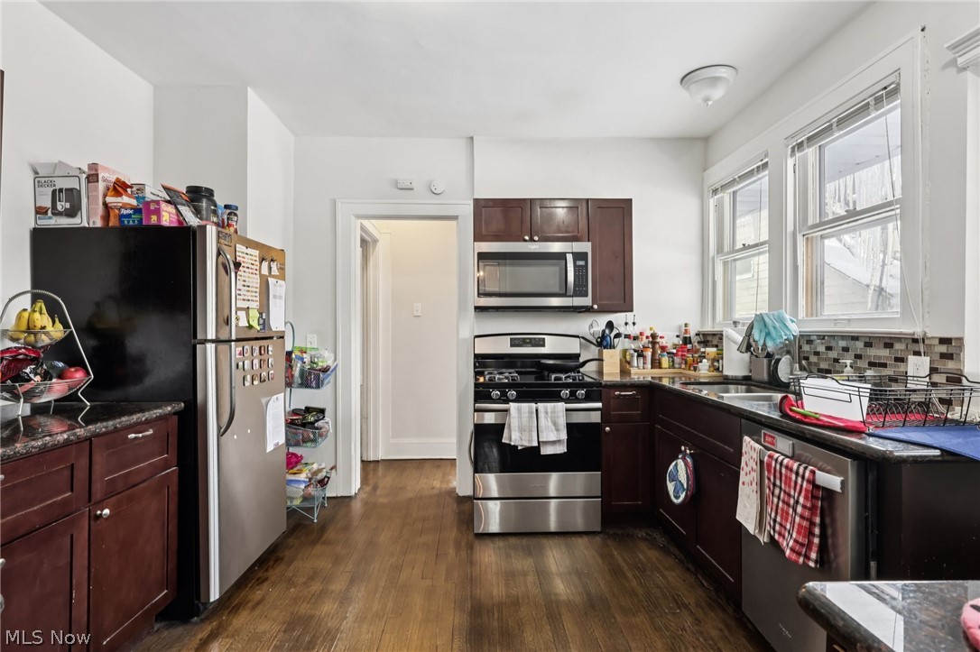 2305 S Overlook Road Cleveland Heights OH 44106