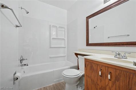 1864 13th Street Cuyahoga Falls OH 44223