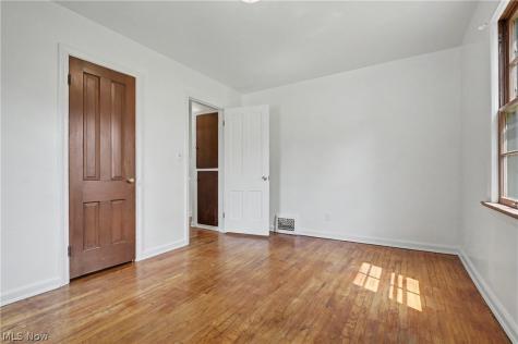 1864 13th Street Cuyahoga Falls OH 44223