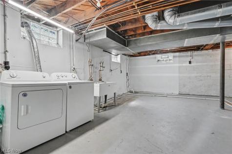 1864 13th Street Cuyahoga Falls OH 44223