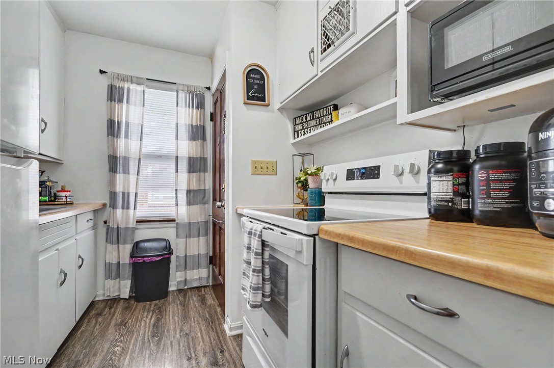1864 13th Street Cuyahoga Falls OH 44223