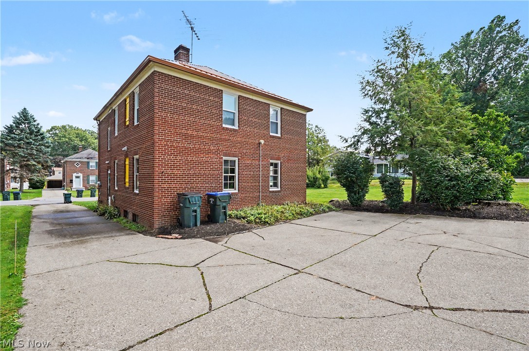 1864 13th Street Cuyahoga Falls OH 44223