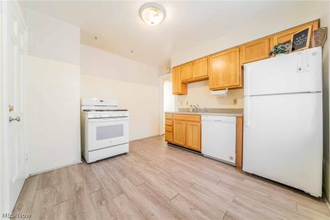 14603 Garfield Avenue Lakewood OH 44107