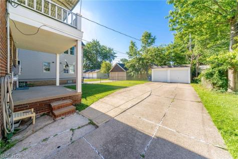 14603 Garfield Avenue Lakewood OH 44107