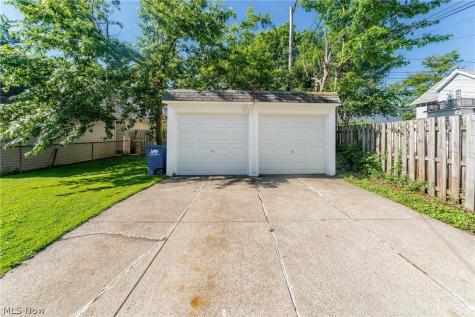 14603 Garfield Avenue Lakewood OH 44107