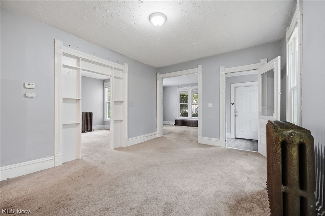 934 Middle Avenue Elyria OH 44035