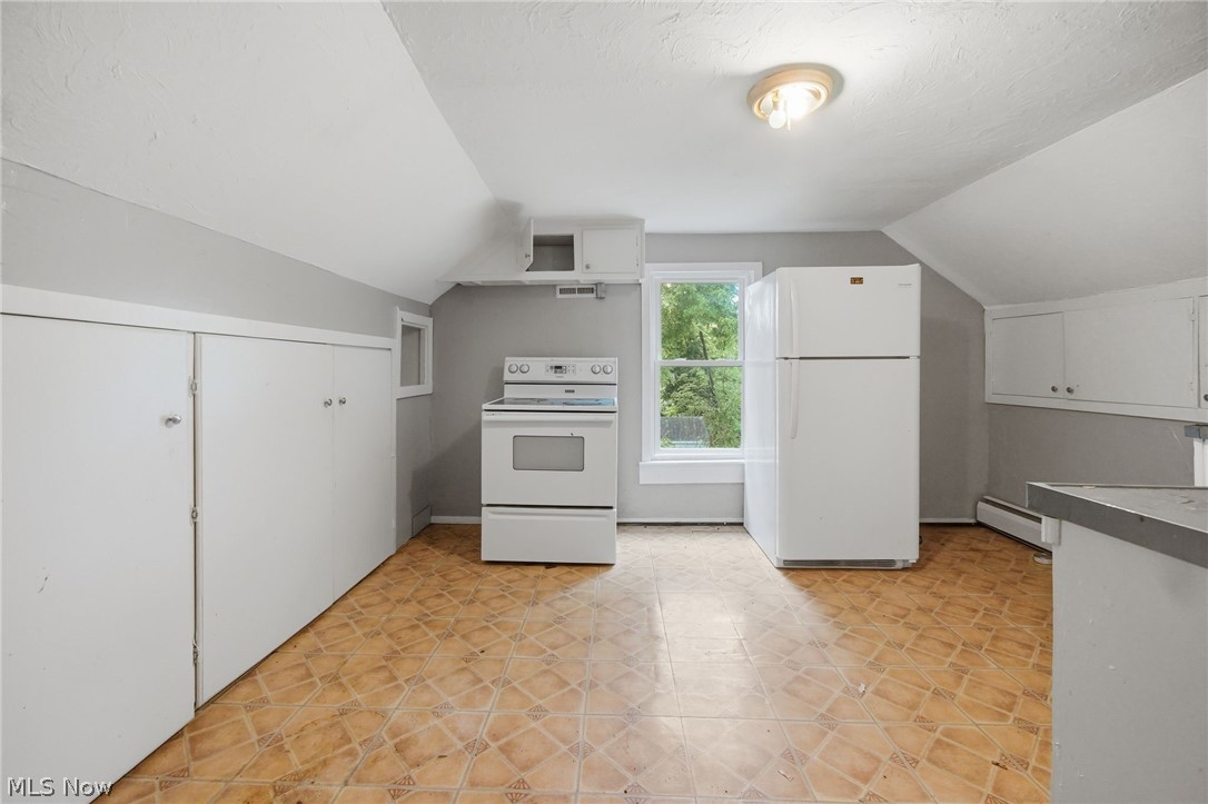 934 Middle Avenue Elyria OH 44035