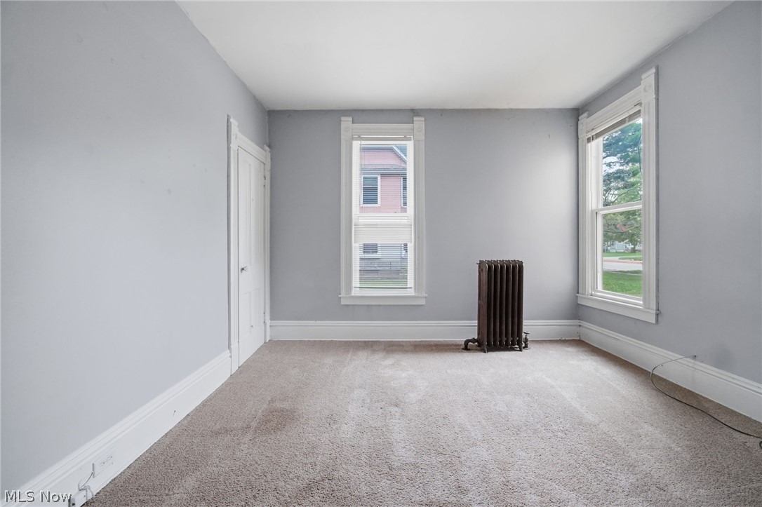 934 Middle Avenue Elyria OH 44035
