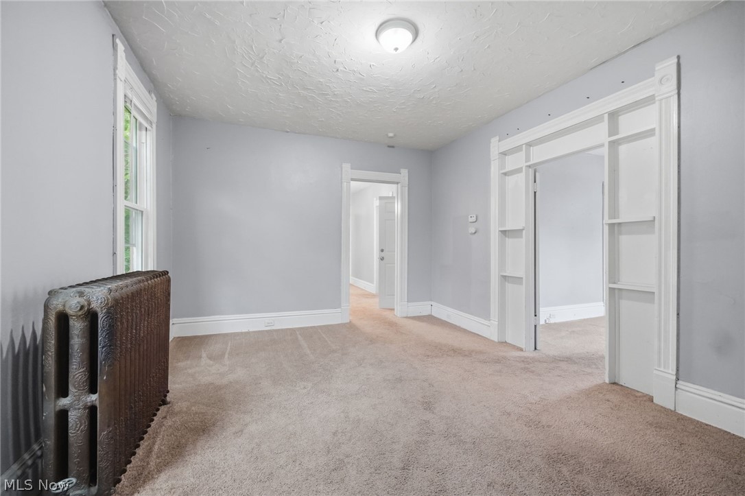 934 Middle Avenue Elyria OH 44035