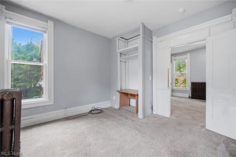 934 Middle Avenue Elyria OH 44035