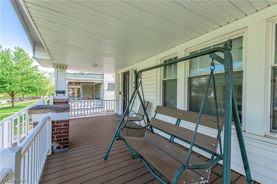 1631 Cohassett Avenue Lakewood OH 44107