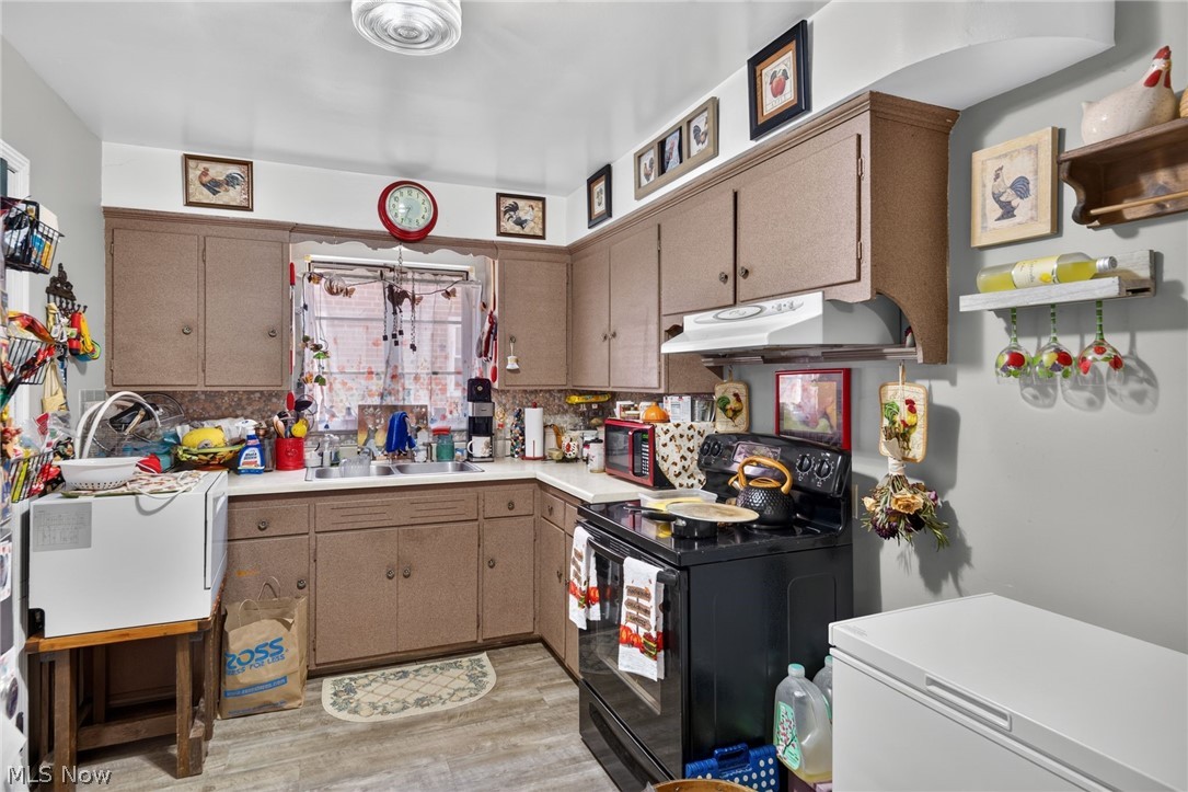 5603 Warwick Drive Parma OH 44129