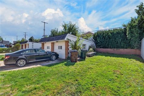 5603 Warwick Drive Parma OH 44129