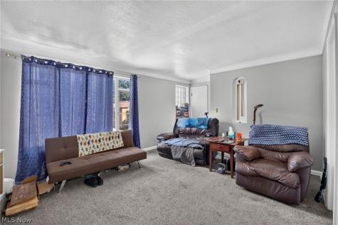 5603 Warwick Drive Parma OH 44129