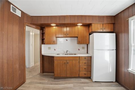 638 6th Street Marietta OH 45750