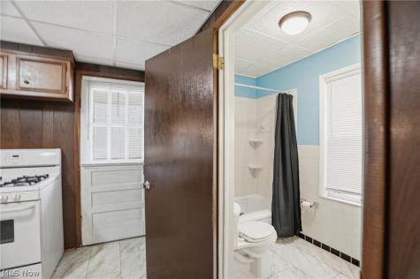 638 6th Street Marietta OH 45750