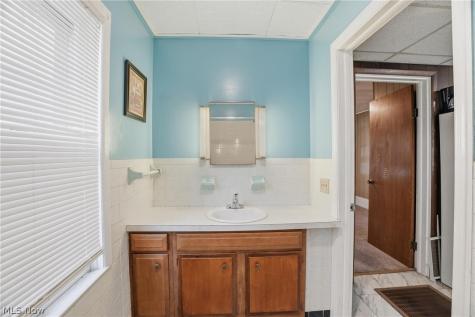 638 6th Street Marietta OH 45750