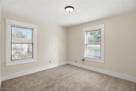638 6th Street Marietta OH 45750