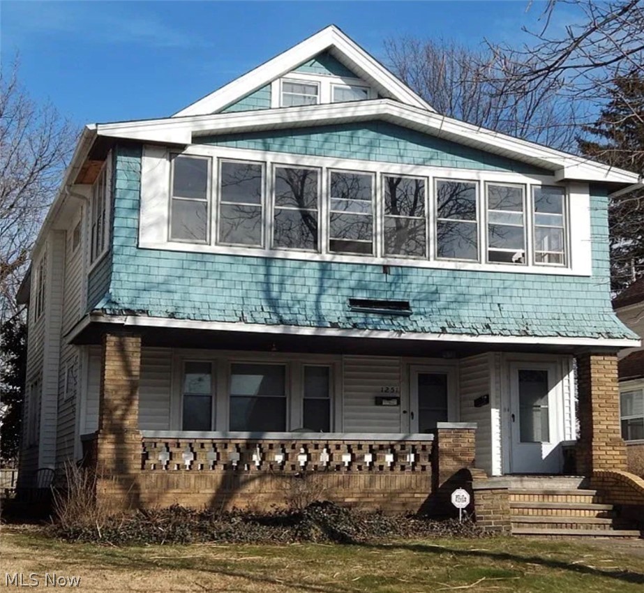 1251 E 167th Street Cleveland OH 44110