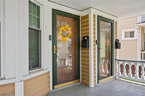 1703-1705 Glenmont Road Cleveland Heights OH 44118