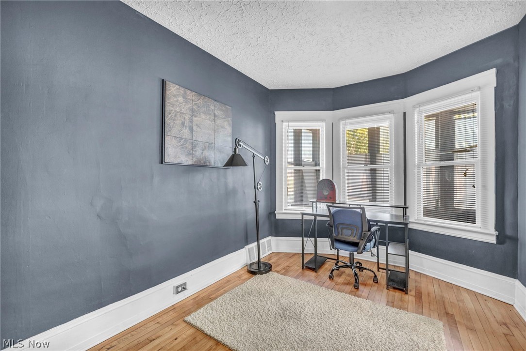 4024 E 26th Street Newburgh Heights OH 44105