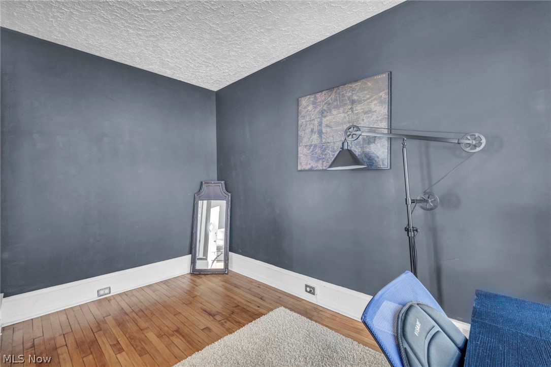 4024 E 26th Street Newburgh Heights OH 44105