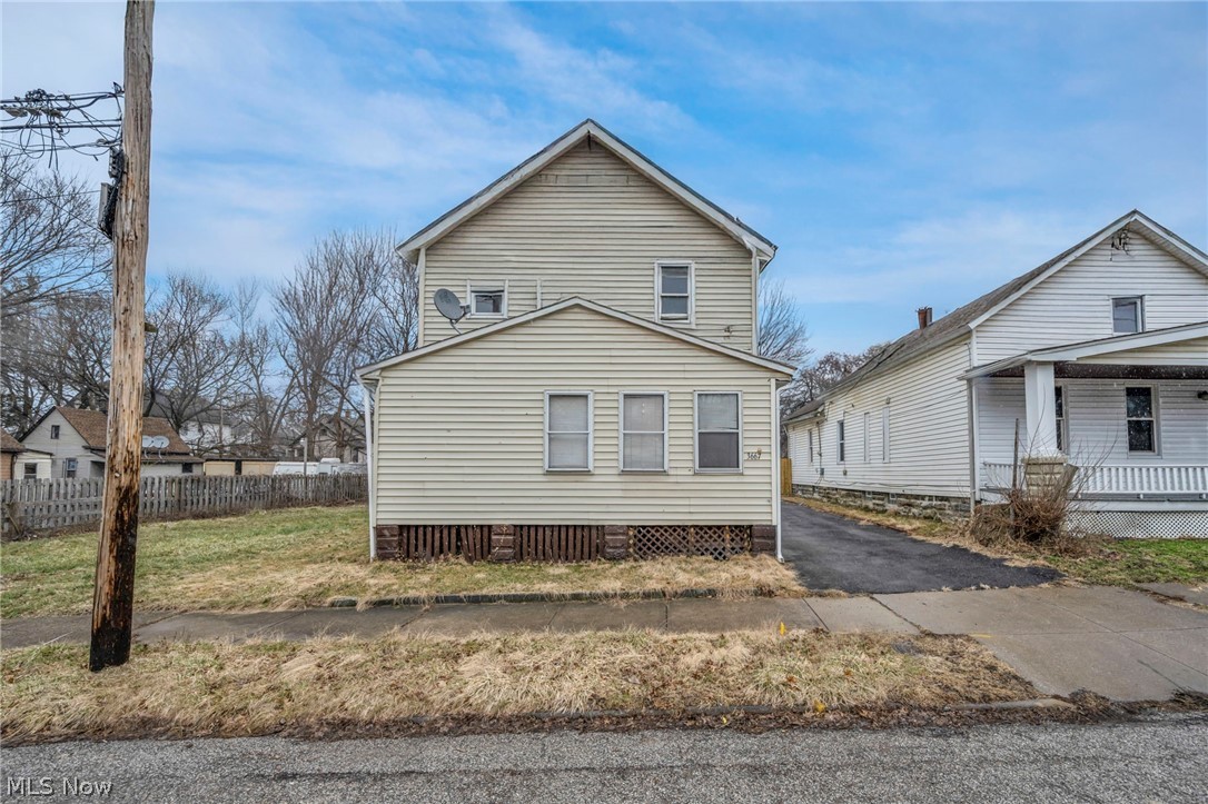 3667 E 61st Street Cleveland OH 44105
