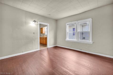 3667 E 61st Street Cleveland OH 44105