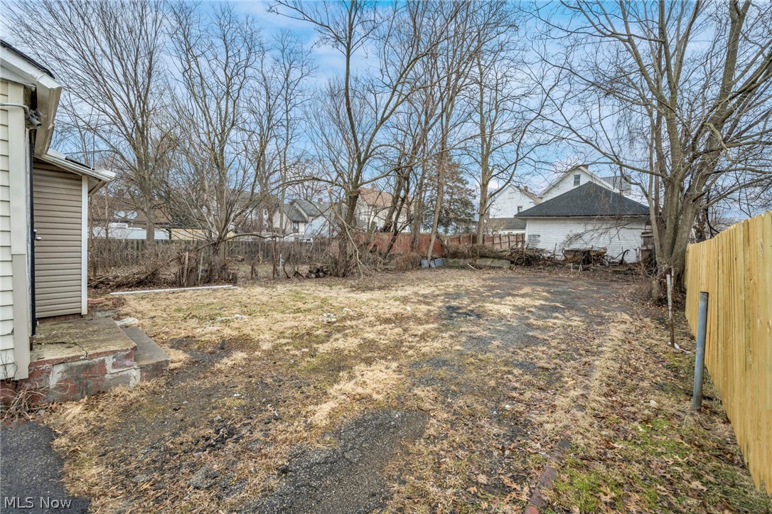 3667 E 61st Street Cleveland OH 44105