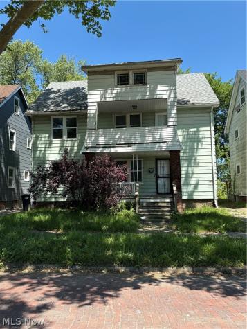 13821 Deise Avenue Cleveland OH 44110
